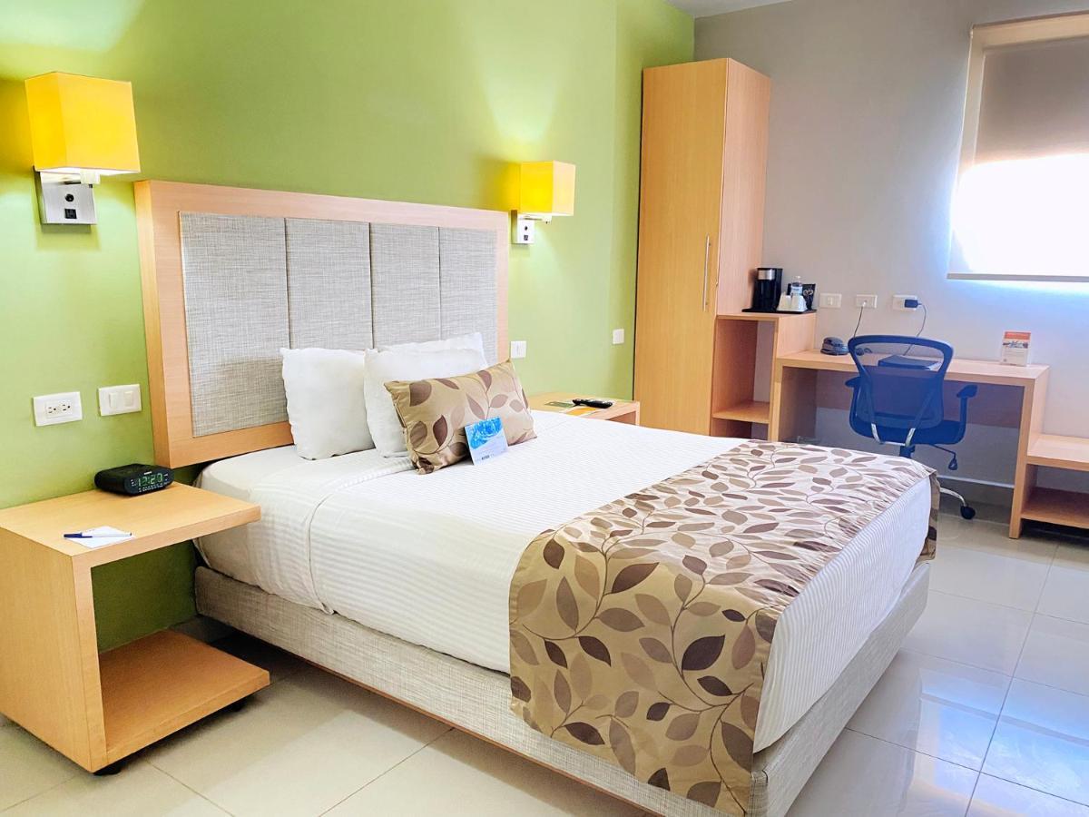 Sleep Inn Culiacán Exterior foto